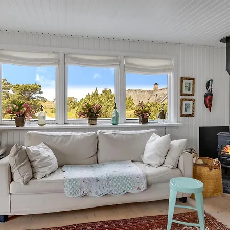 Eila - 1km From The Sea By Interhome *